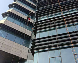 高空外墻清洗有什么必要性？高空外墻清洗有什么安全要求？